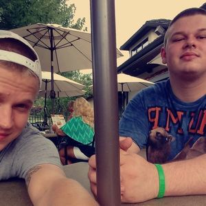 Meet your Posher, Coty